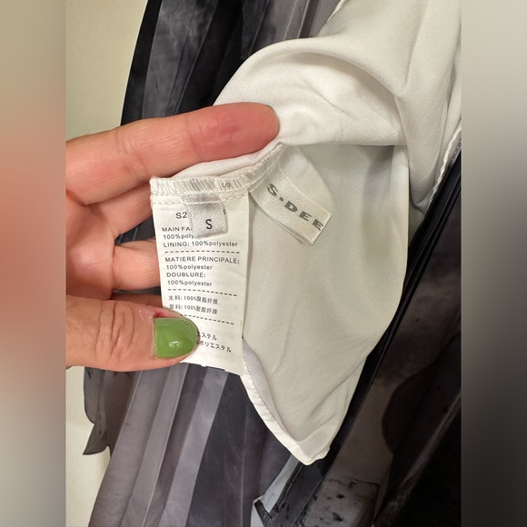 Watercolor Pleated Skirt - Picture 7 of 9